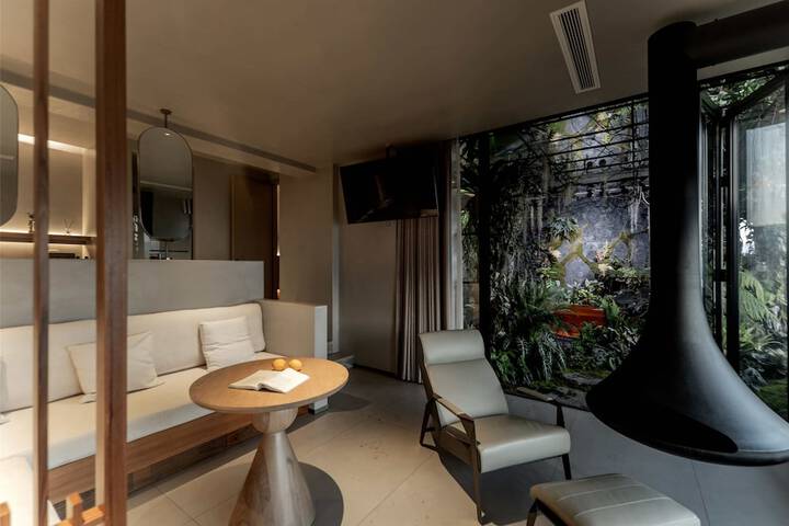 Room 75 of 182