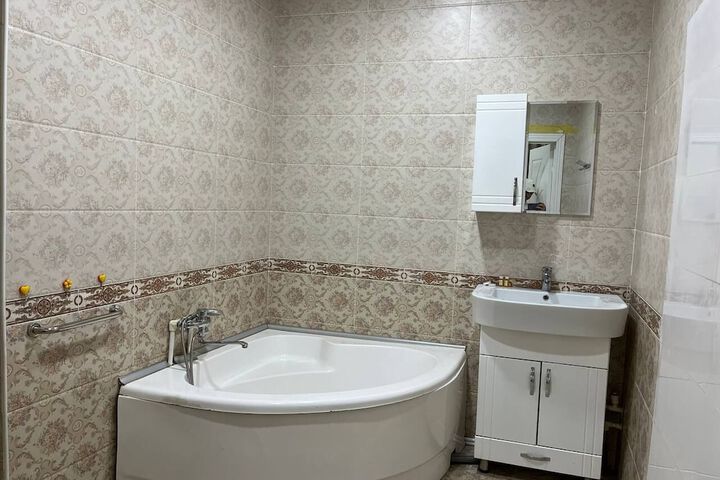 Room 35 of 44