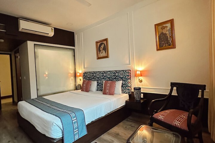 Room 10 of 49