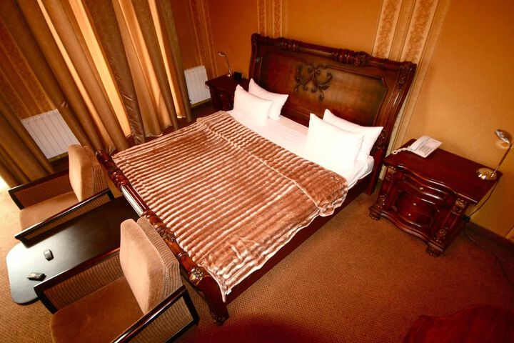 Room 5 of 30