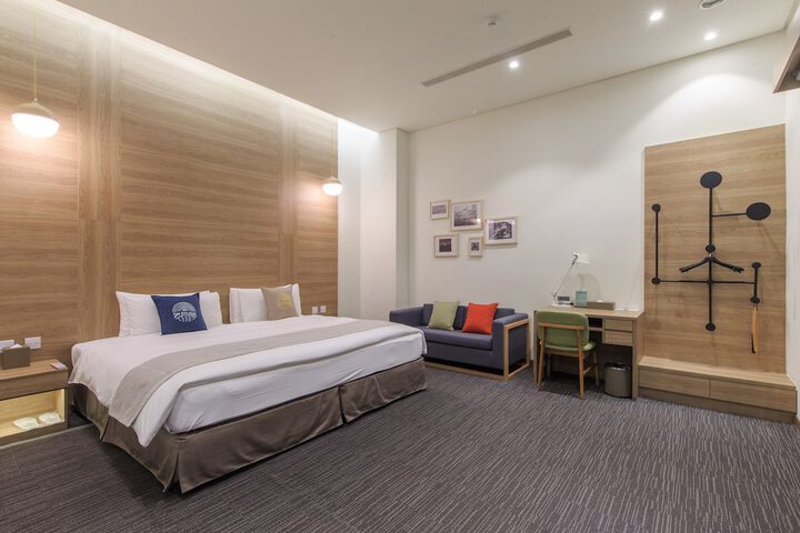 Room 43 of 129
