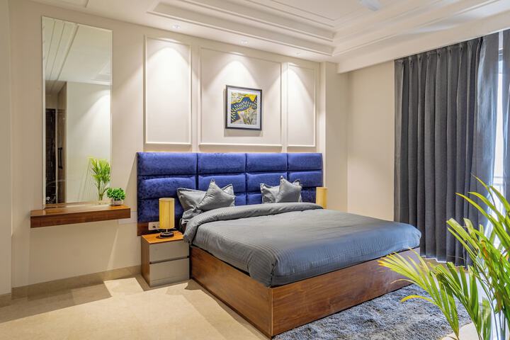 Room 13 of 25