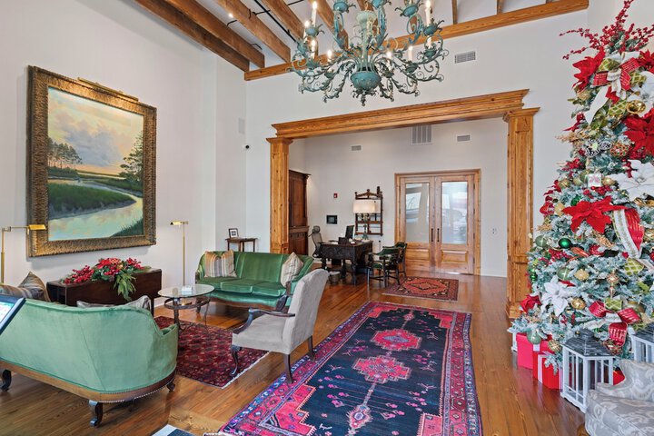 Hotel Interior 5 of 128