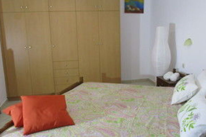 Room 17 of 40