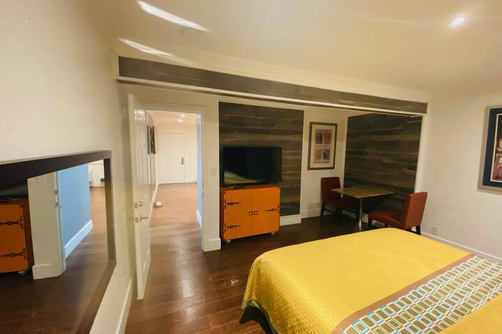 Room 8 of 59