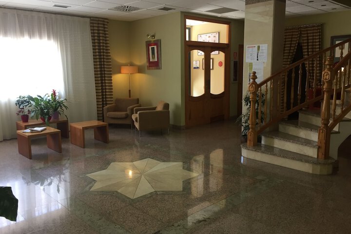 Hotel 2 of 61