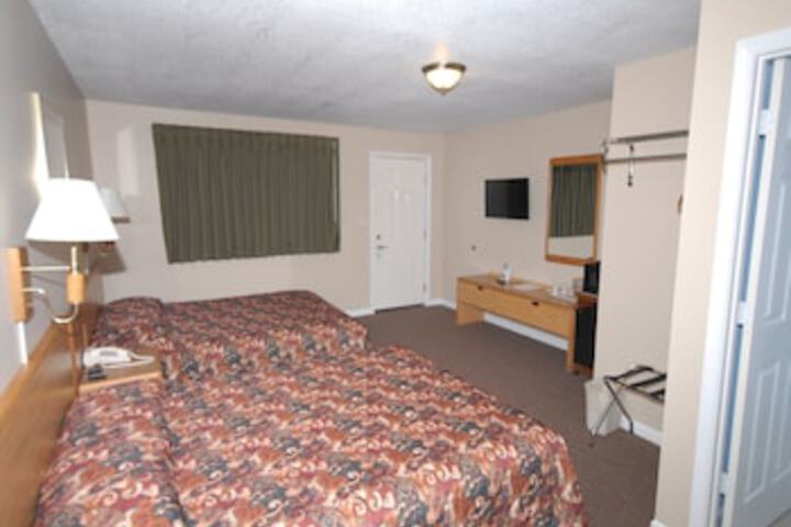 Room 19 of 36