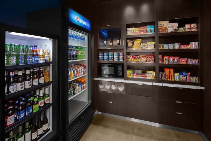 Snack bar