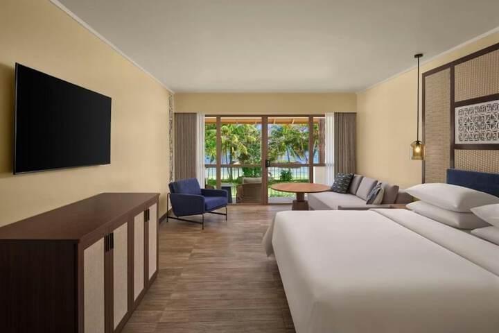 Room 4 of 36