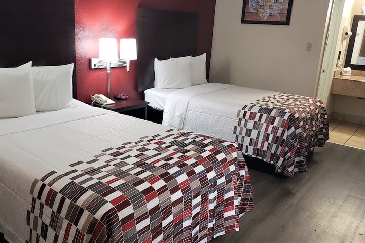 Room 11 of 22