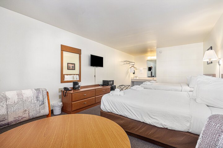Room 10 of 47