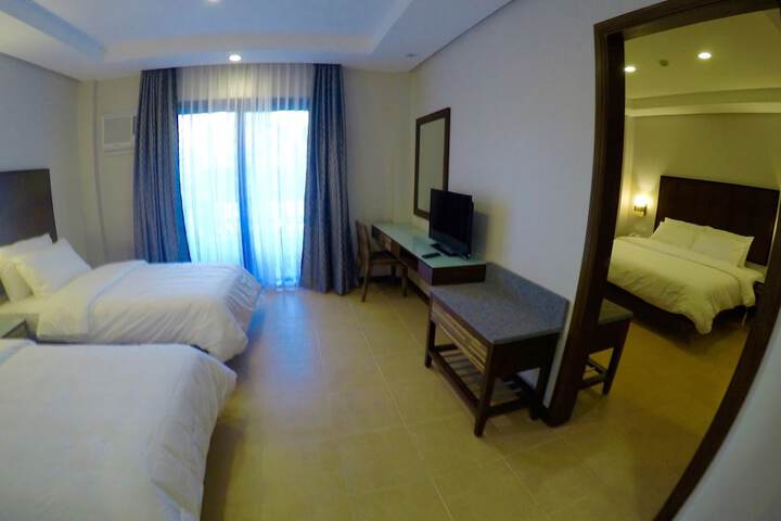 Room 13 of 68