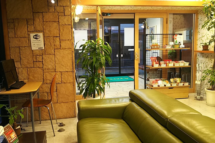Konbini Ayers Rock Hotel Ishinomaki