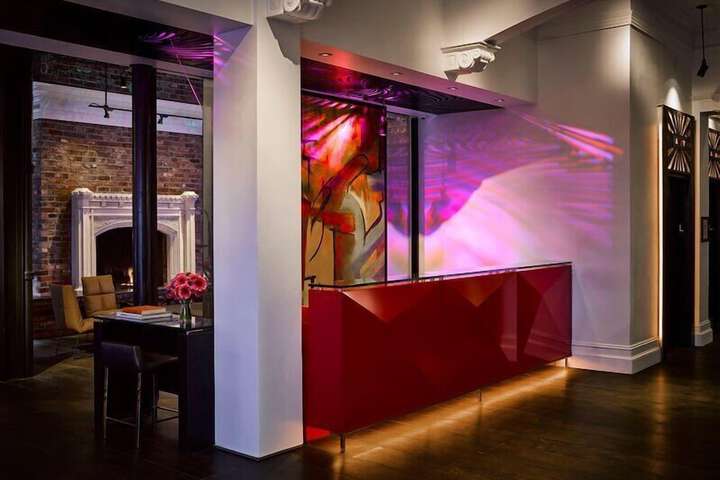 Guest Lobby