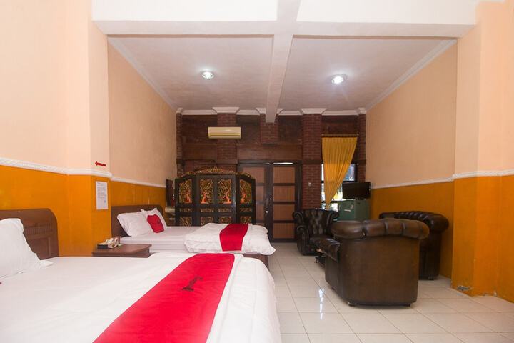 Room 14 of 27