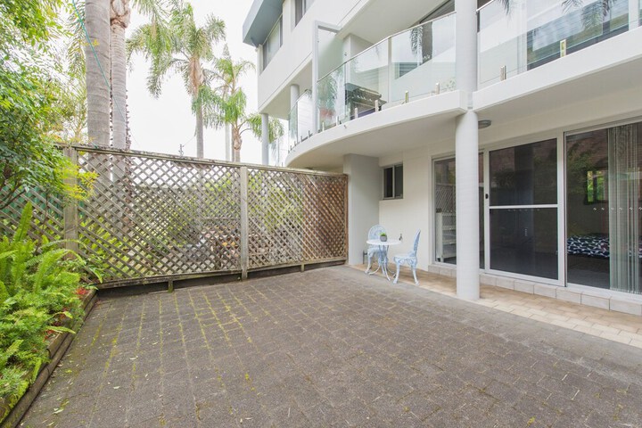 Hotel Exterior 20 of 21