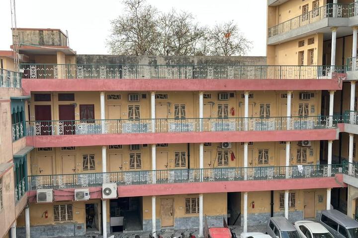 Hotel 15 of 17
