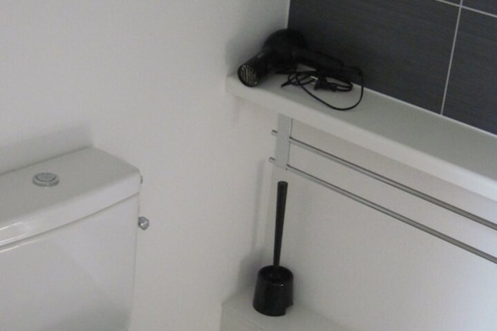 Room 39 of 61