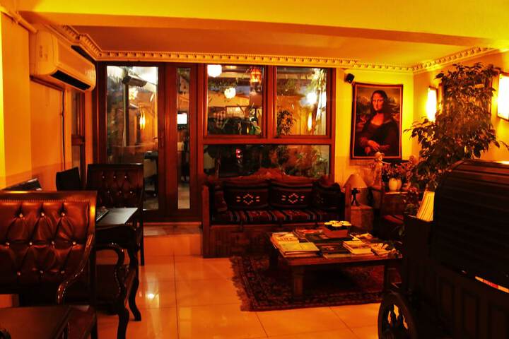 Lobby Entry