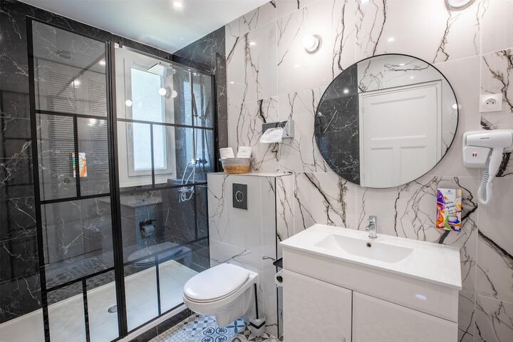 Bath Interior