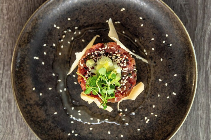 Dining 109 of 256