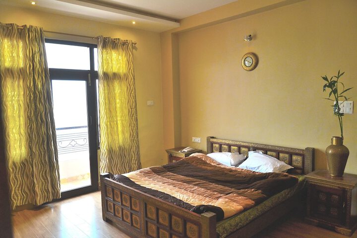 Room 14 of 62