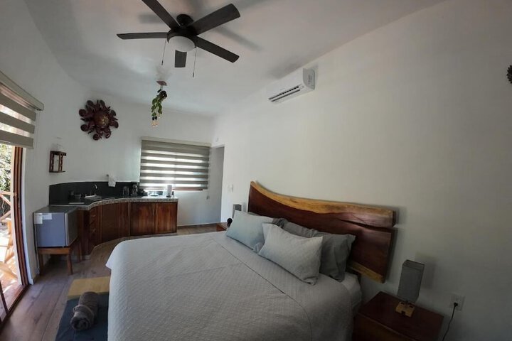Room 45 of 62