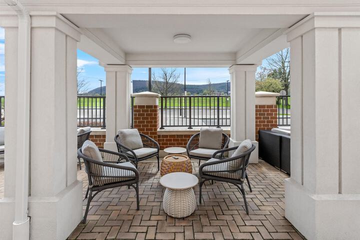 Terrace/Patio 63 of 79