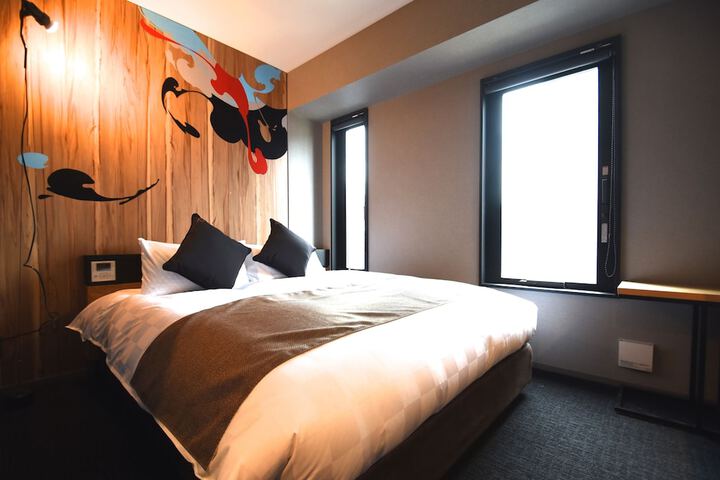 Room 79 of 107