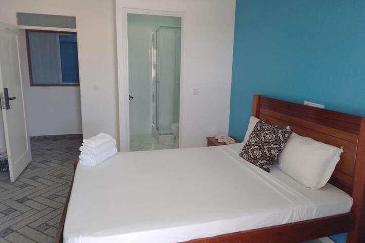 Room 3 of 58
