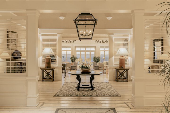 Guest Lobby