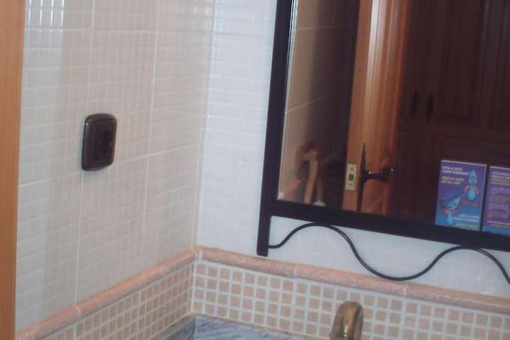 Room 43 of 58