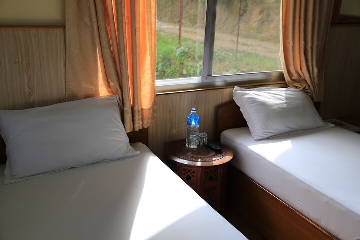 Room 5 of 46