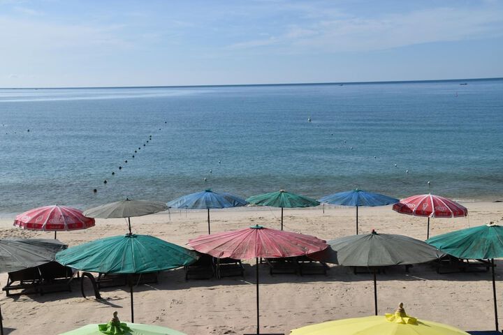 Beach 37 of 47