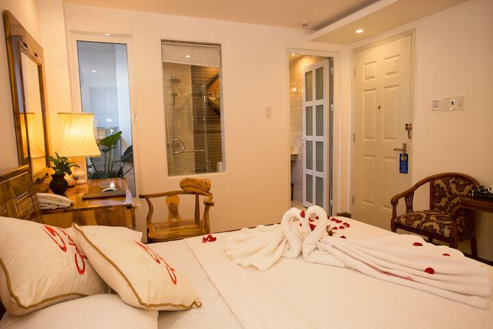 Room 4 of 39