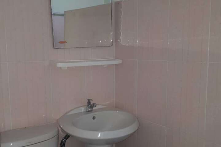Room 18 of 21