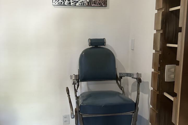 Room 7 of 180