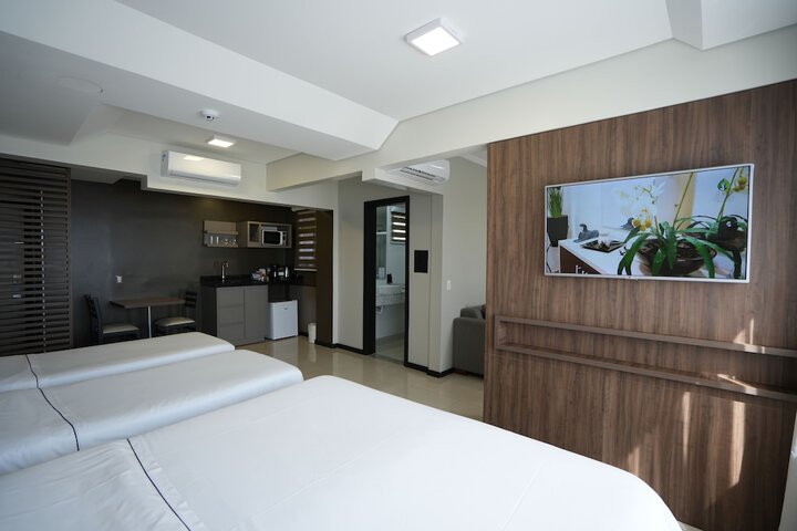 Room 19 of 126