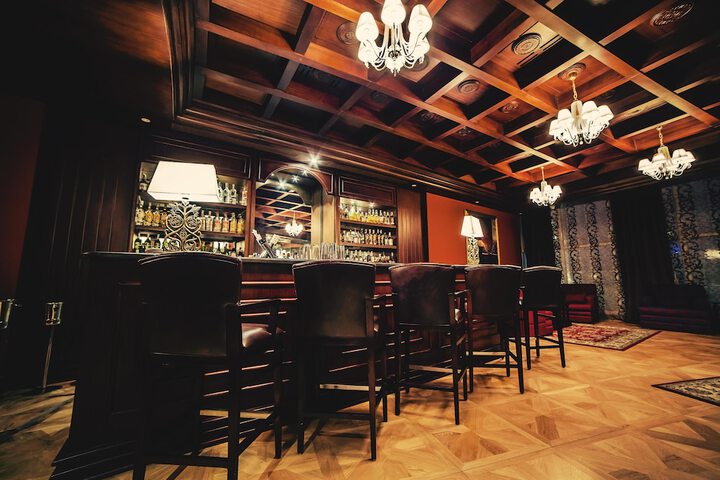 Lounge 189 of 208