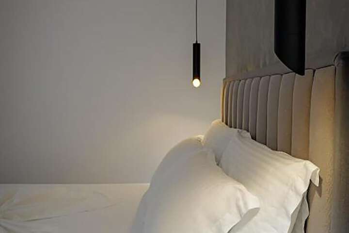 Room 80 of 141