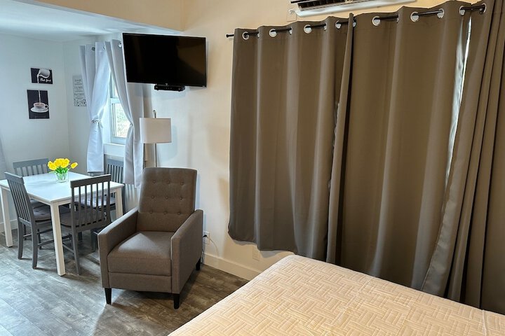 Room 49 of 72