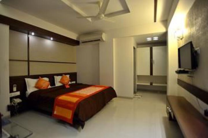 OYO Rooms BBC Tower Sayajigunj