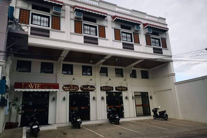 LaVie Hotel Vigan in Vigan