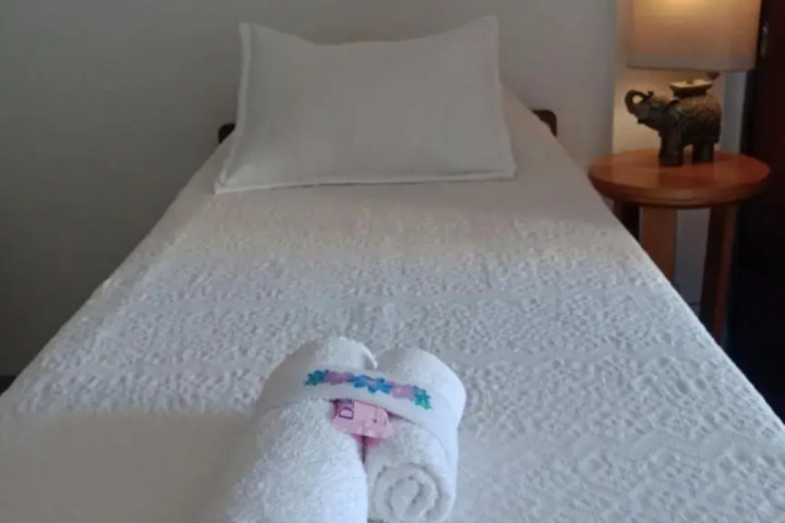 Room 3 of 20