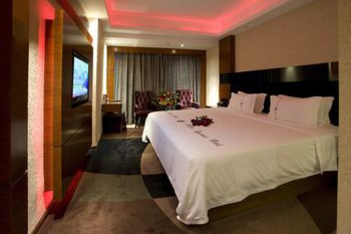 Room 5 of 21