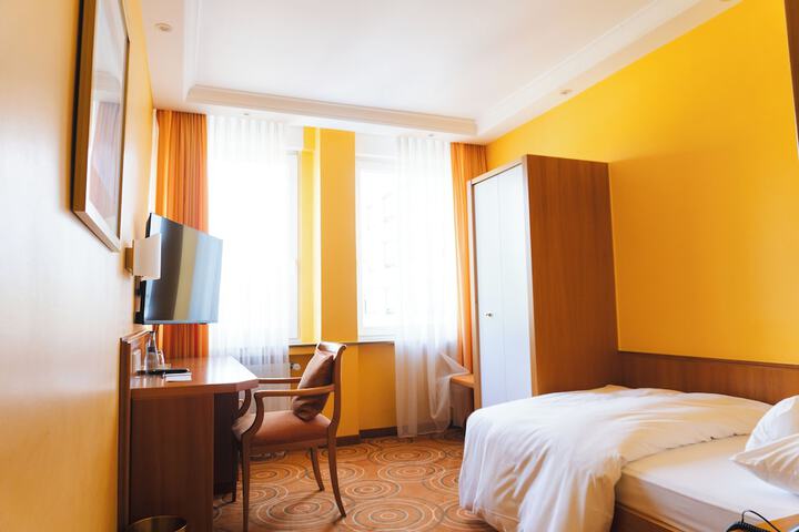 Room 12 of 58