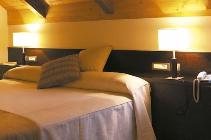 Room 3 of 30