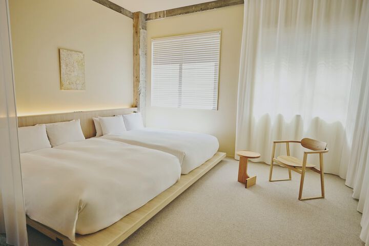 Room 7 of 36