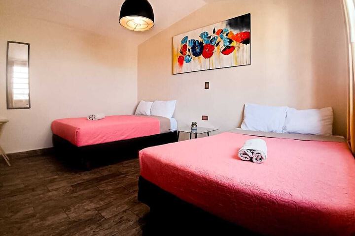 Room 3 of 65