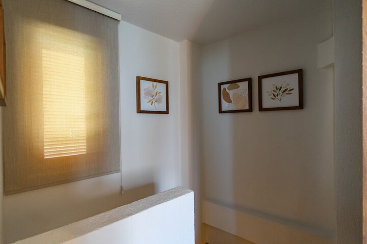 Room 35 of 188